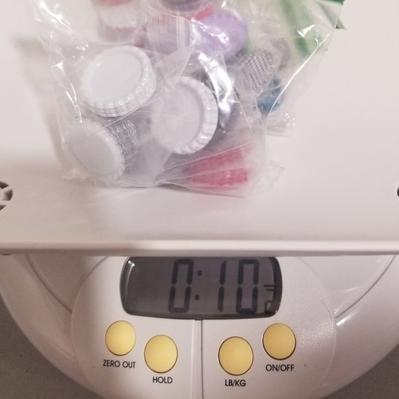 Lot of Bottlecaps (for crafts), Like New to New - Picture 8 of 8
